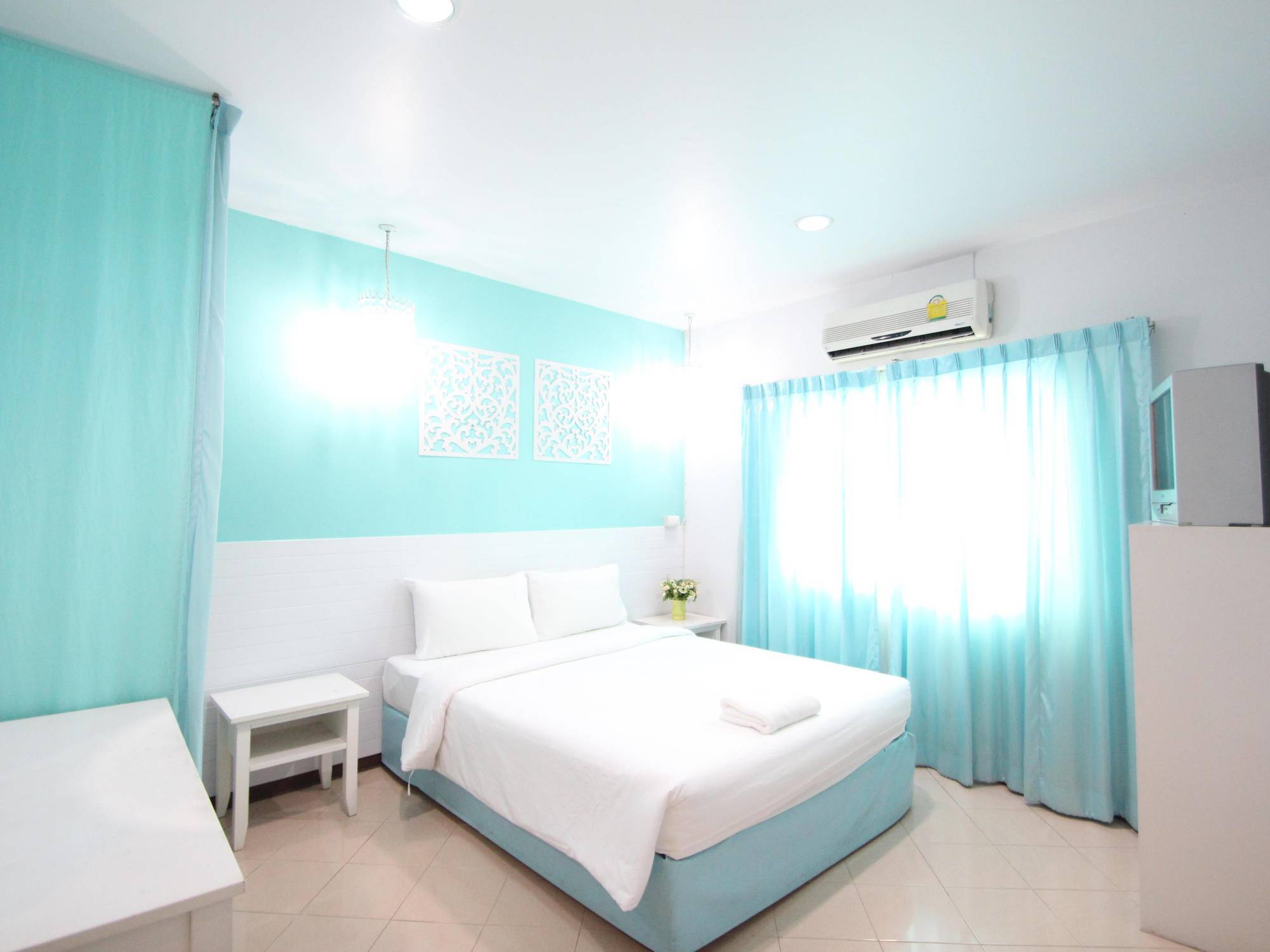 Preme Hostel Bangkok Esterno foto